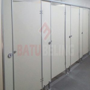 Cubicle Toilet di Pegadaian Karang Asem Surabaya
